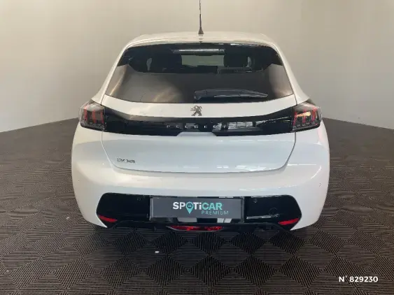 PEUGEOT 208 II - voiture d'occasion - Photo 6