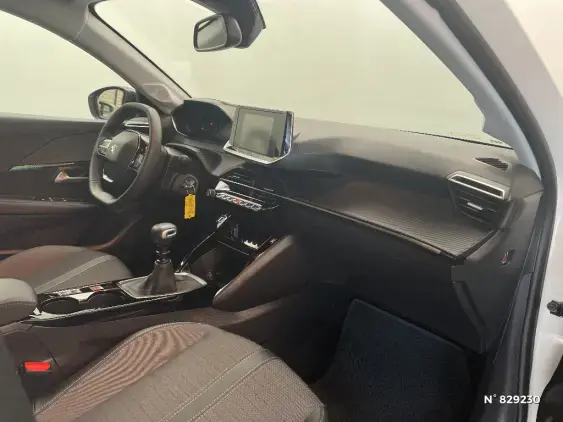 PEUGEOT 208 II - voiture d'occasion - Photo 10