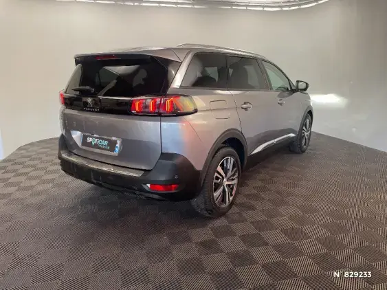 PEUGEOT 5008 II - voiture d'occasion - Photo 4