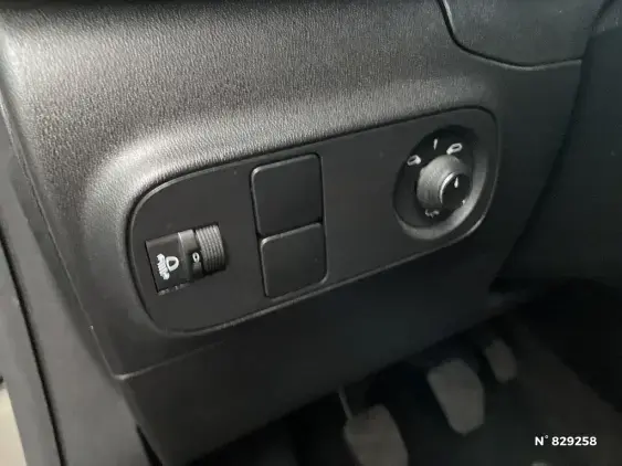 CITROEN C3 III - voiture d'occasion - Photo 15