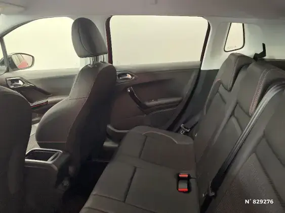 PEUGEOT 2008 - voiture d'occasion - Photo 11