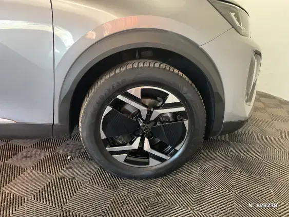 PEUGEOT 2008 II - voiture d'occasion - Photo 8
