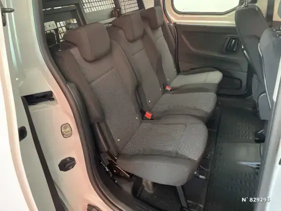 CITROEN BERLINGO III - voiture d'occasion - Photo 11