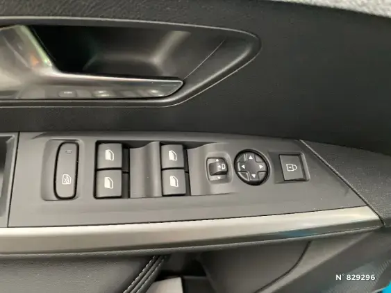 PEUGEOT 3008 III - voiture d'occasion - Photo 15