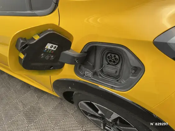 PEUGEOT 208 ELECTRIQUE II - voiture d'occasion - Photo 27