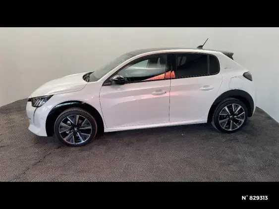 PEUGEOT 208 II - voiture d'occasion - Photo 2