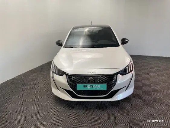 PEUGEOT 208 II - voiture d'occasion - Photo 3