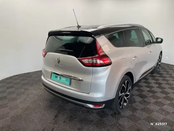 RENAULT SCENIC IV - voiture d'occasion - Photo 4