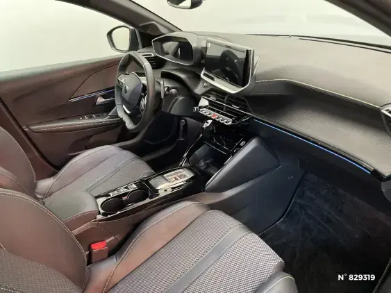 PEUGEOT 208 II - voiture d'occasion - Photo 10