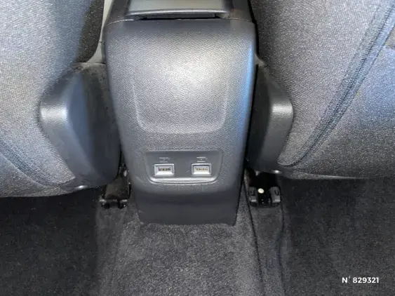 PEUGEOT 208 II - voiture d'occasion - Photo 26