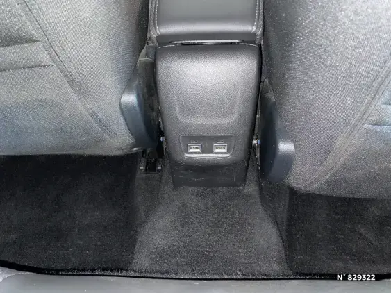 PEUGEOT 208 ELECTRIQUE II - voiture d'occasion - Photo 27