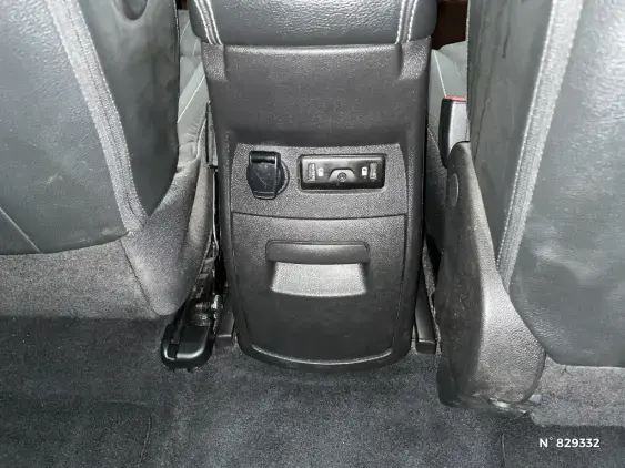 RENAULT SCENIC IV - voiture d'occasion - Photo 26