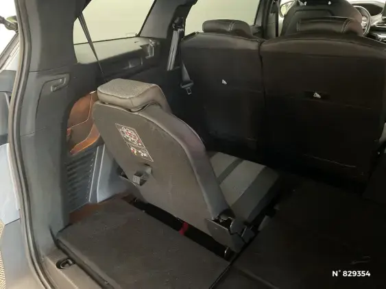 PEUGEOT 5008 II - voiture d'occasion - Photo 26