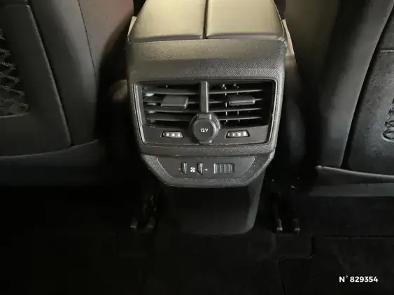 PEUGEOT 5008 II - voiture d'occasion - Photo 27