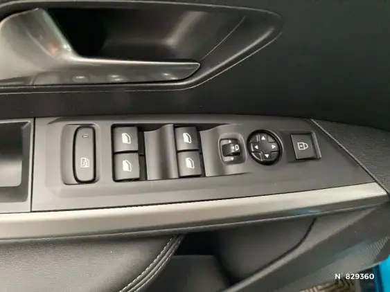 PEUGEOT 3008 III - voiture d'occasion - Photo 15