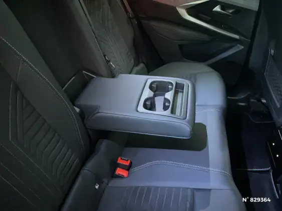PEUGEOT 3008 III - voiture d'occasion - Photo 28