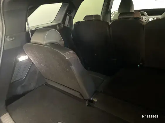 PEUGEOT 5008 III - voiture d'occasion - Photo 26