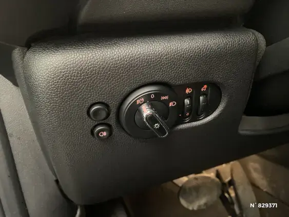 MINI MINI 5 PORTES III - voiture d'occasion - Photo 15
