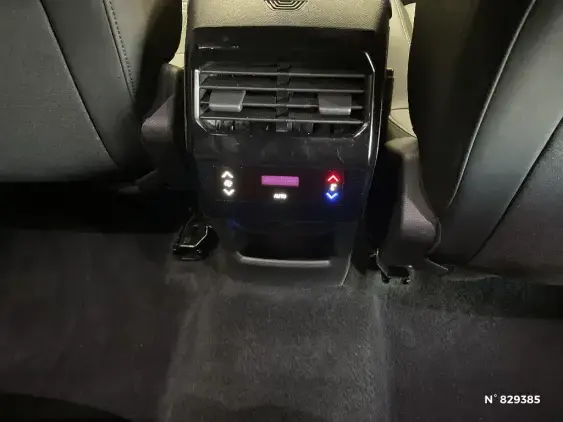PEUGEOT 5008 III - voiture d'occasion - Photo 27