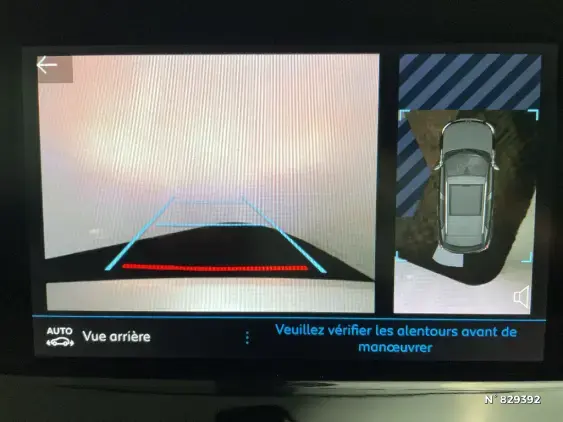 PEUGEOT 2008 II - voiture d'occasion - Photo 14