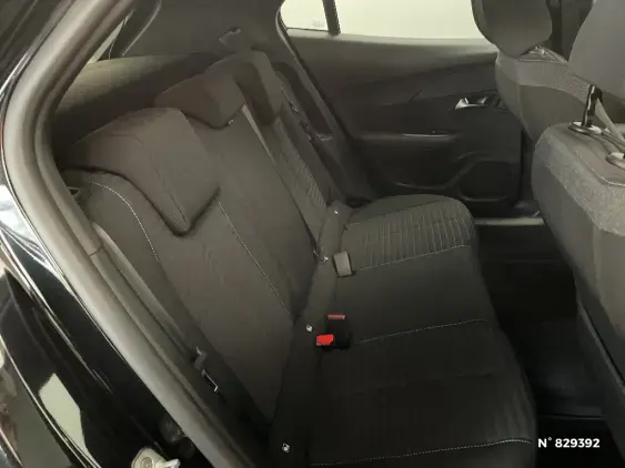 PEUGEOT 2008 II - voiture d'occasion - Photo 11