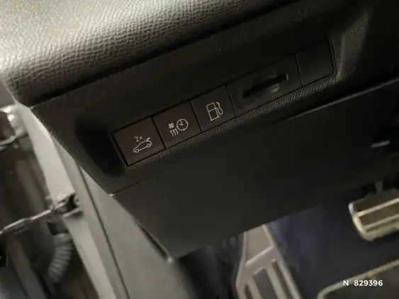 PEUGEOT 408 - voiture d'occasion - Photo 15
