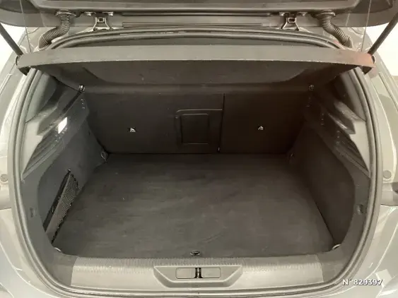 PEUGEOT 308 III - voiture d'occasion - Photo 7