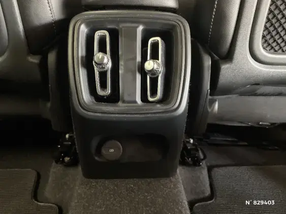 VOLVO XC40 - voiture d'occasion - Photo 27
