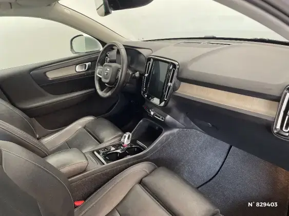 VOLVO XC40 - voiture d'occasion - Photo 10