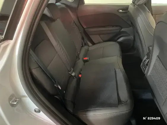 RENAULT CAPTUR II - voiture d'occasion - Photo 11