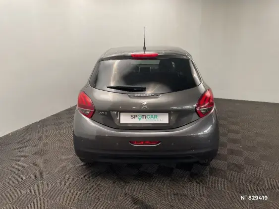 PEUGEOT 208 - voiture d'occasion - Photo 6