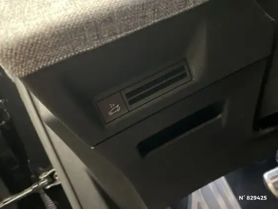 PEUGEOT 5008 III - voiture d'occasion - Photo 15