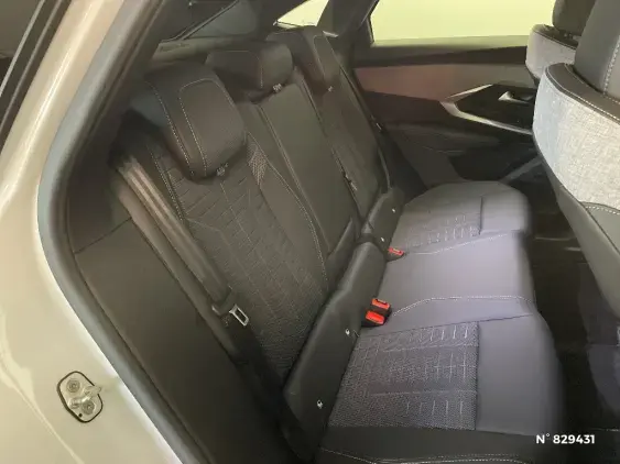 PEUGEOT 3008 III - voiture d'occasion - Photo 11