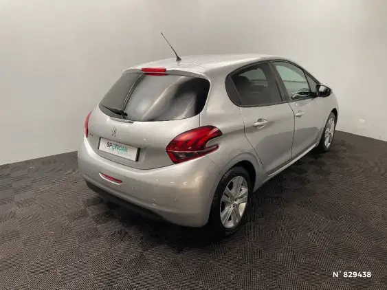 PEUGEOT 208 - voiture d'occasion - Photo 4