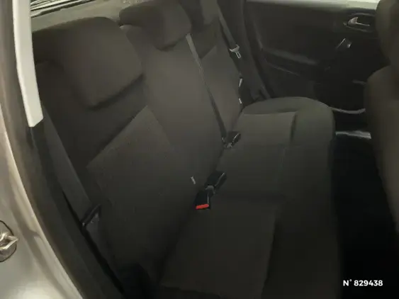PEUGEOT 208 - voiture d'occasion - Photo 11