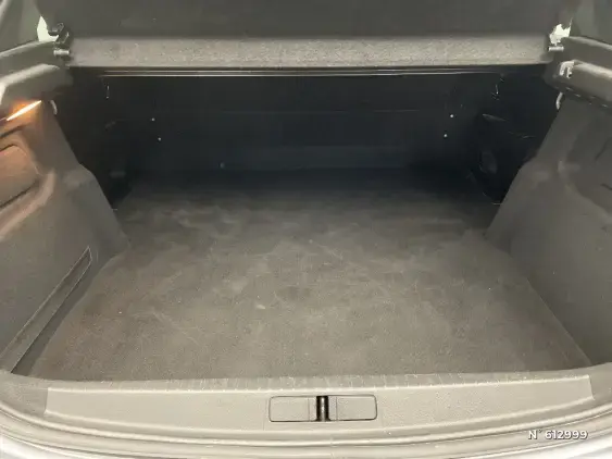 PEUGEOT 208 ELECTRIQUE II - voiture d'occasion - Photo 7