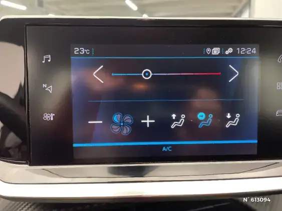 PEUGEOT 208 II - voiture d'occasion - Photo 30