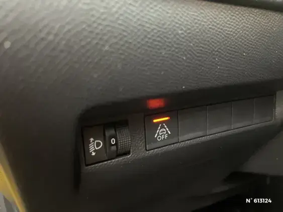 PEUGEOT 208 ELECTRIQUE II - voiture d'occasion - Photo 15