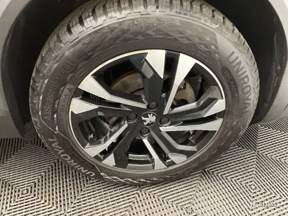 PEUGEOT 2008 II - voiture d'occasion - Photo 8