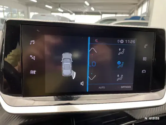 PEUGEOT 2008 II - voiture d'occasion - Photo 14