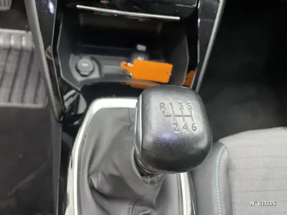 PEUGEOT 2008 II - voiture d'occasion - Photo 29