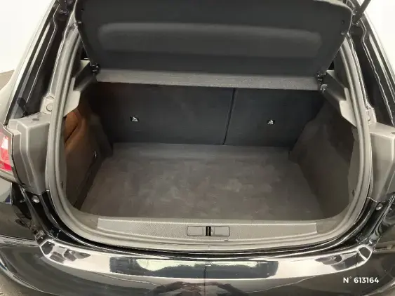 PEUGEOT 208 BUSINESS R II - voiture d'occasion - Photo 7