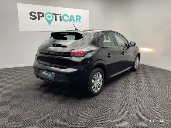 PEUGEOT 208 BUSINESS R II - voiture d'occasion - Photo 4