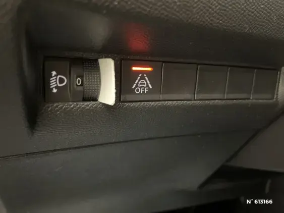 PEUGEOT 208 BUSINESS R II - voiture d'occasion - Photo 14