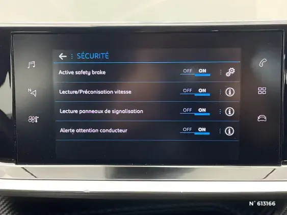 PEUGEOT 208 BUSINESS R II - voiture d'occasion - Photo 34