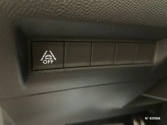 PEUGEOT 208 ELECTRIQUE II - voiture d'occasion - Photo 15