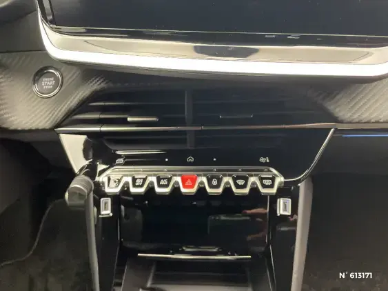 PEUGEOT 208 II - voiture d'occasion - Photo 14