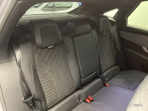 PEUGEOT 3008 III - voiture d'occasion - Photo 11