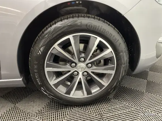 PEUGEOT 308 II - voiture d'occasion - Photo 8