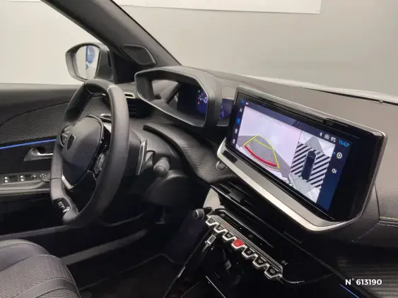 PEUGEOT 2008 II - voiture d'occasion - Photo 10